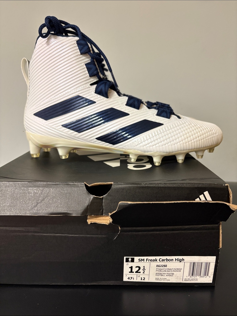 NWT Adidas SM Freak Carbon Fiber High